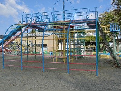 やっぱり総合遊具は楽しいね 10月 16年 相生小学校 ブログ 相生小学校