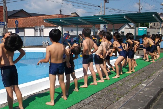 １年生初プール 6月 17年 船越小学校 ブログ 船越小学校