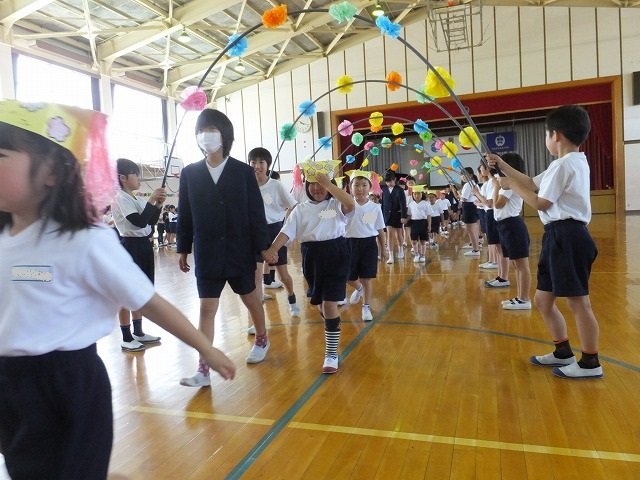 1年生を迎える会 パート 5月 16年 浜名小学校 ブログ 浜名小学校