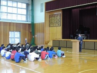 お休みされる先生のお別れ会 3月 19年 花川小学校 ブログ 花川小学校