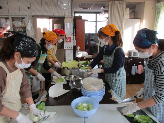 地域触れ合い凧揚げ会 1月 18年 初生幼稚園 ブログ 初生幼稚園