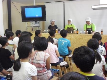 ソース工場見学 6月 14年 東小学校 ブログ 東小学校