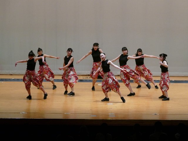 創作ダンス部 定期発表会が行われました 3月 19年 浜松市立高等学校 ブログ 浜松市立高等学校