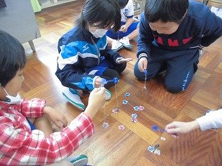 おもちゃショーをひらこう 3月 17年 伊目小学校 ブログ 伊目小学校