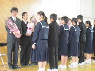 離任式 3月 13年 開成中学校 ブログ 開成中学校