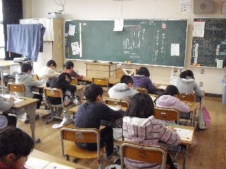 年賀状の宛名 12月 15年 神久呂小学校 ブログ 神久呂小学校