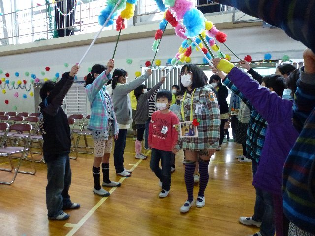 感謝 感動 ６年生を送る会 大成功 3月 13年 鴨江小学校 ブログ 鴨江小学校