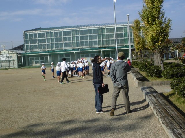 防犯訓練を行いました 11月 17年 笠井小学校 ブログ 笠井小学校