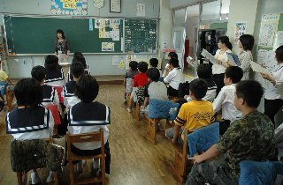 小中一貫教育 中学１年生と小学6年生の道徳授業 6月 12年 気田小学校 ブログ 気田小学校