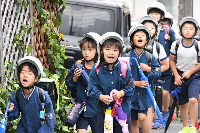 ５月２日 登校の風景 5月 18年 気賀小学校 ブログ 気賀小学校