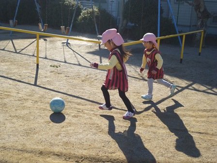 オイスカサッカー教室 2月 16年 北庄内幼稚園 ブログ 北庄内幼稚園