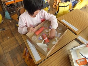 １年 秋のおもちゃづくり 11月 16年 舞阪小学校 ブログ 舞阪小学校