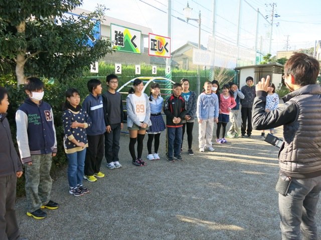 卒業アルバム写真撮影 ６年 12月 13年 都田小学校 ブログ 都田小学校