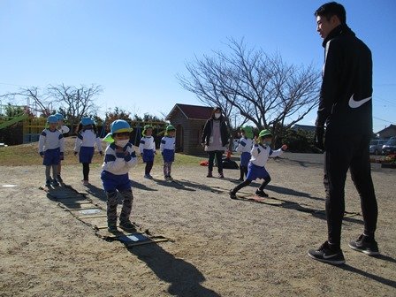 オイスカｆｃ運動遊びがありました 12月 18年 村櫛幼稚園 ブログ 村櫛幼稚園