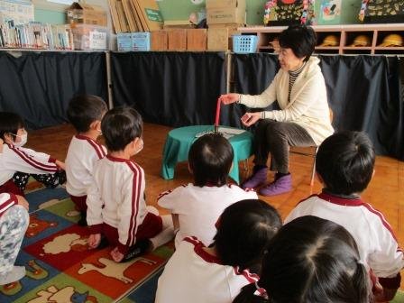 お話大好き 1月 19年 中ノ町幼稚園 ブログ 中ノ町幼稚園