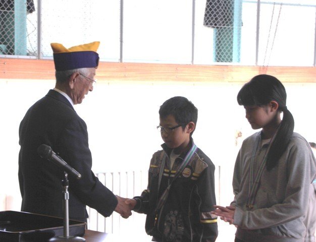 奥浜名湖ライオンズクラブ賞 表彰式 3月 15年 西気賀小学校 ブログ 西気賀小学校