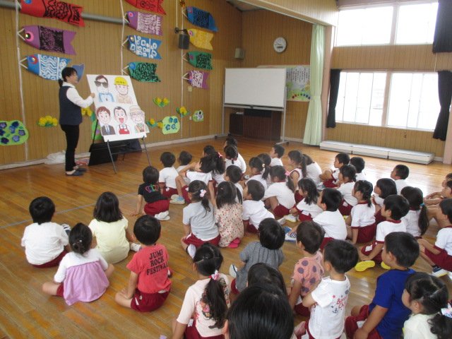 防犯教室をしました ５月２５日 5月 18年 新原幼稚園 ブログ 新原幼稚園