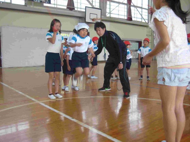 長縄の練習 5月 15年 砂丘小学校 ブログ 砂丘小学校