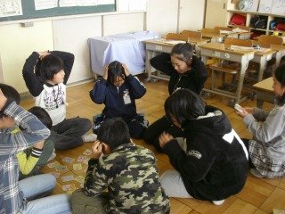 犬も歩けば棒に当たる 2月 13年 和田小学校 ブログ 和田小学校