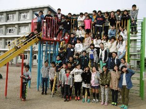 ６年生集合写真撮影 12月 2016年 和田東小学校 ブログ 和田東小学校